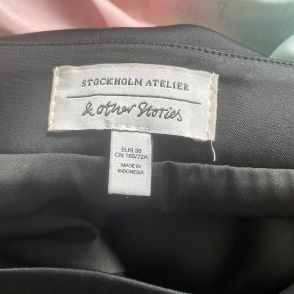 & Other Stories Fitted Satin Mini Skirt in Black Size EU 38/ USA 6 - Picture 4 of 9